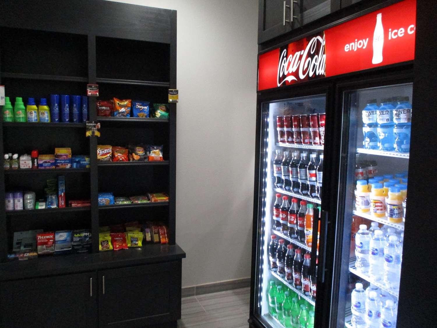 Best Western Plus Regency Park Walker Εξωτερικό φωτογραφία