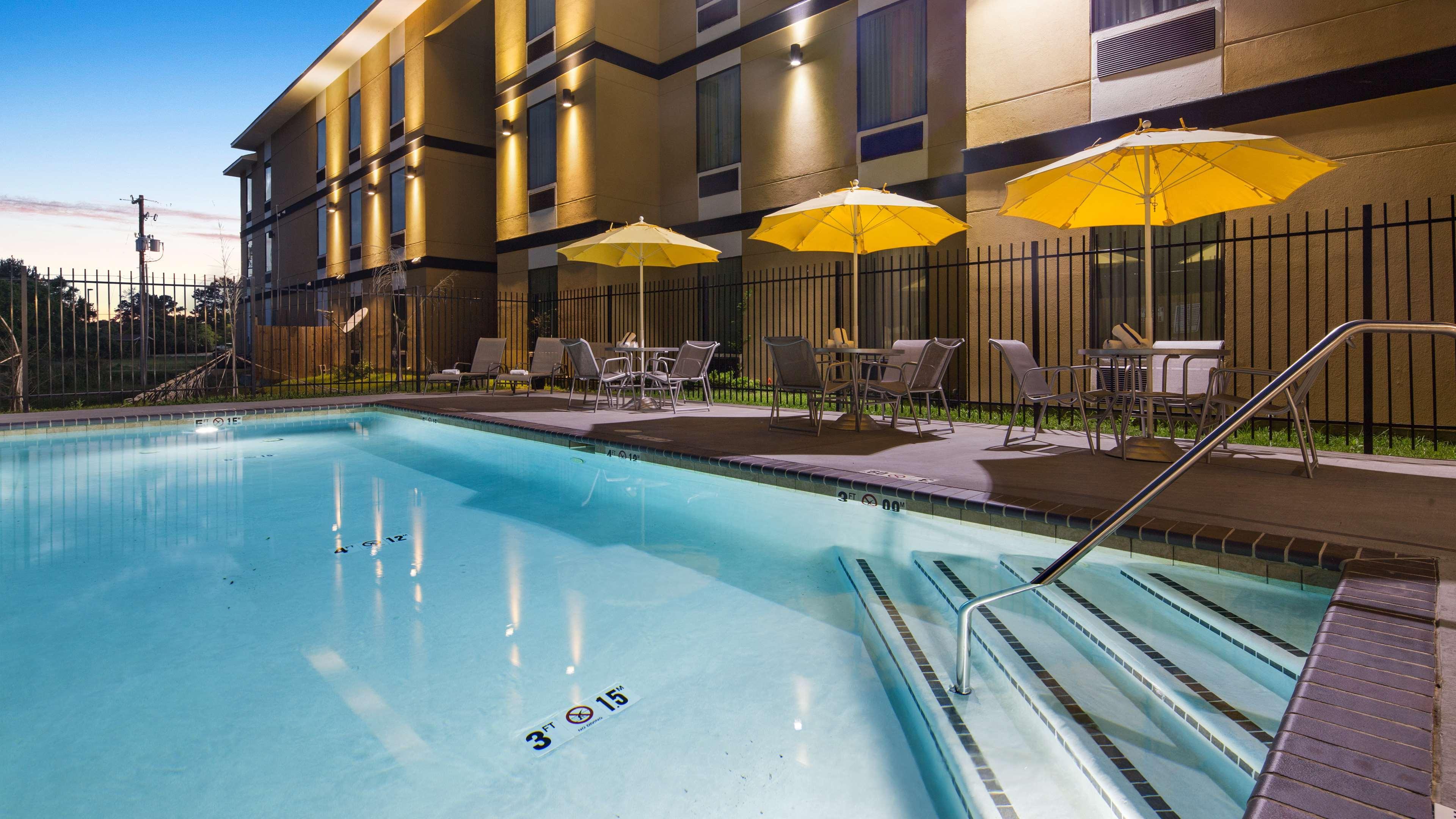 Best Western Plus Regency Park Walker Εξωτερικό φωτογραφία